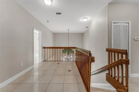 3083 SW 147th Place Miami FL 33185