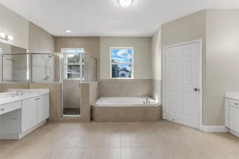 3083 SW 147th Place Miami FL 33185