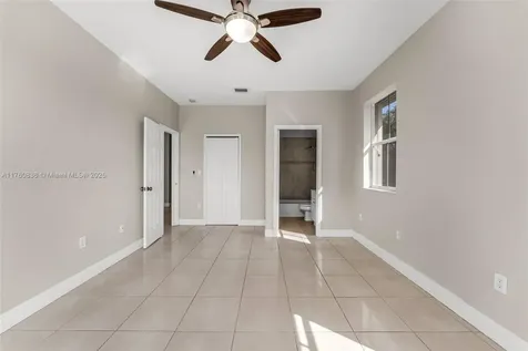 3083 SW 147th Place Miami FL 33185