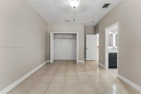 3083 SW 147th Place Miami FL 33185