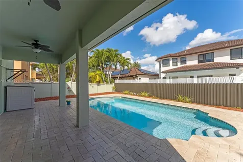 3083 SW 147th Place Miami FL 33185