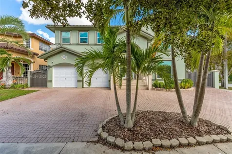 3083 SW 147th Place Miami FL 33185