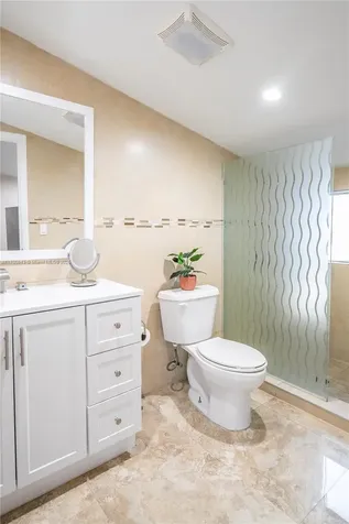5627 Atlanta Street Hollywood FL 33021