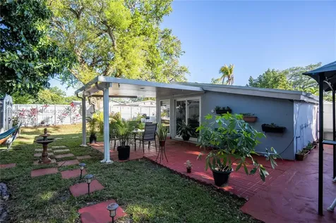 5627 Atlanta Street Hollywood FL 33021