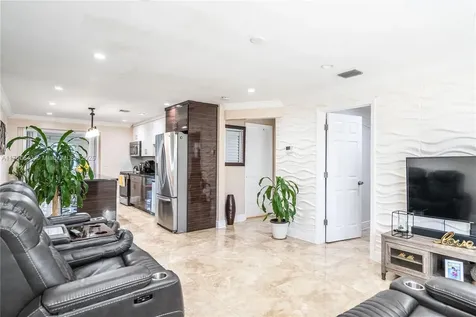 5627 Atlanta Street Hollywood FL 33021