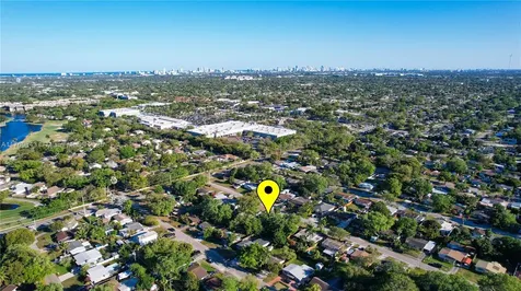 5627 Atlanta Street Hollywood FL 33021