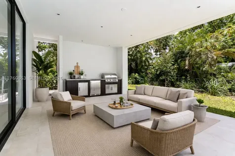 5921 SW 84th Street South Miami FL 33143