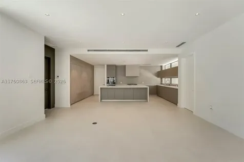 5921 SW 84th Street South Miami FL 33143