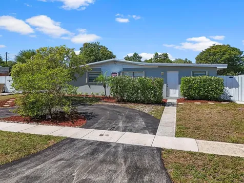 3911 SW 60th Avenue Davie FL 33314
