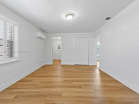 3911 SW 60th Avenue Davie FL 33314