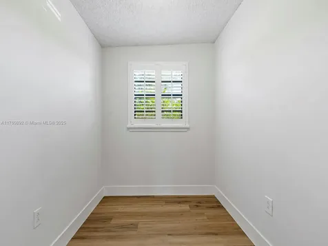 3911 SW 60th Avenue Davie FL 33314