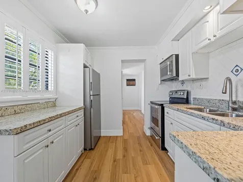 3911 SW 60th Avenue Davie FL 33314