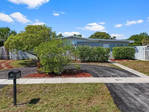 3911 SW 60th Avenue Davie FL 33314