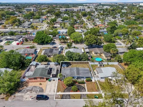 3911 SW 60th Avenue Davie FL 33314