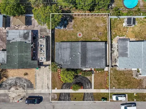 3911 SW 60th Avenue Davie FL 33314
