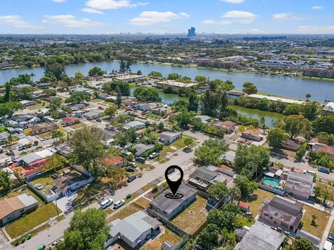 3911 SW 60th Avenue Davie FL 33314