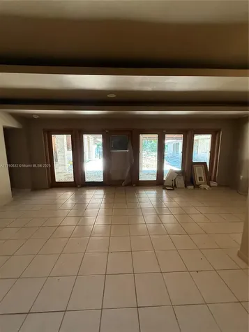9999 SW 87th Court Miami FL 33176