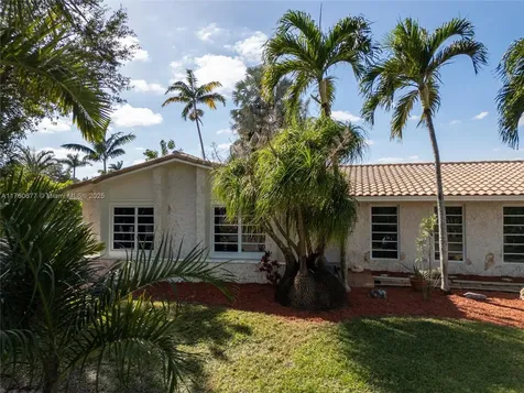 18200 SW 86th Avenue Palmetto Bay FL 33157