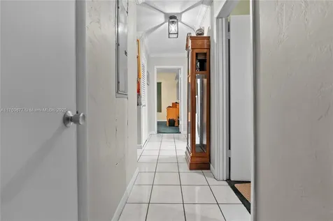 18200 SW 86th Avenue Palmetto Bay FL 33157
