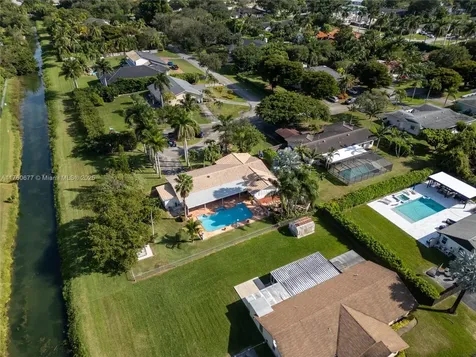 18200 SW 86th Avenue Palmetto Bay FL 33157