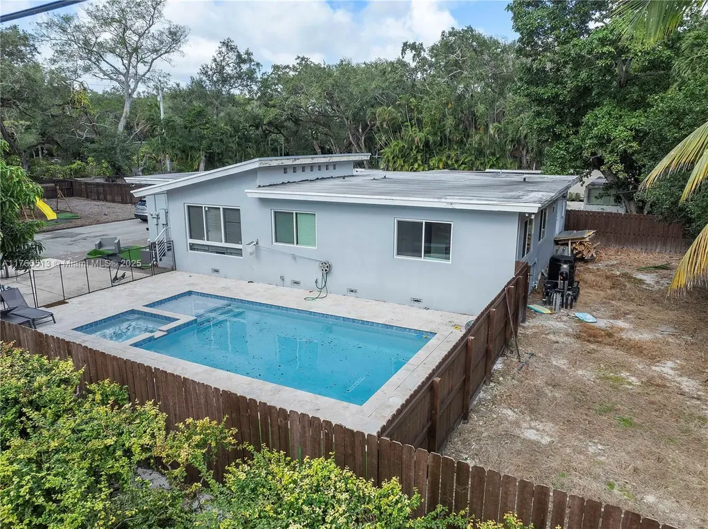 3981 SW 58th Street Fort Lauderdale FL 33312