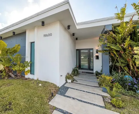 19600 NE 19th Avenue Miami FL 33179