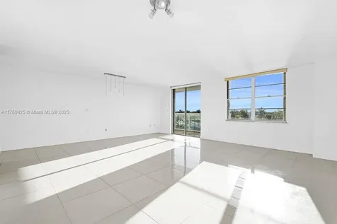 10000 W Bay Harbor Drive Bay Harbor Islands FL 33154