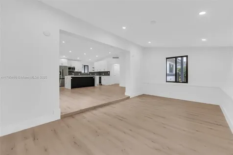 531 NE 175th Terrace North Miami Beach FL 33162