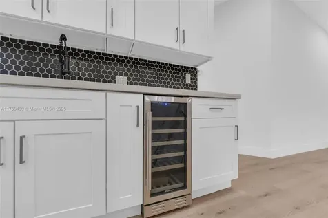531 NE 175th Terrace North Miami Beach FL 33162