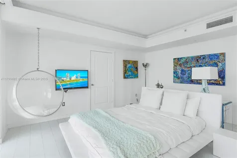 3737 Collins Avenue Miami Beach FL 33140