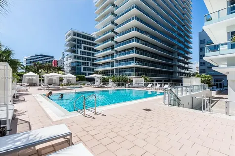 3737 Collins Avenue Miami Beach FL 33140