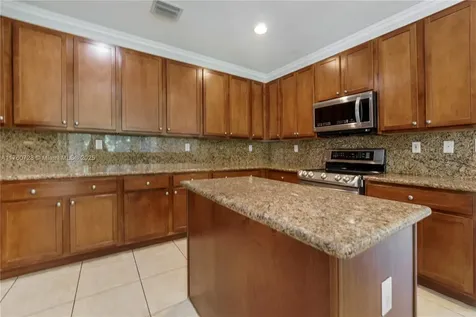 7547 SW 191st Street Cutler Bay FL 33157