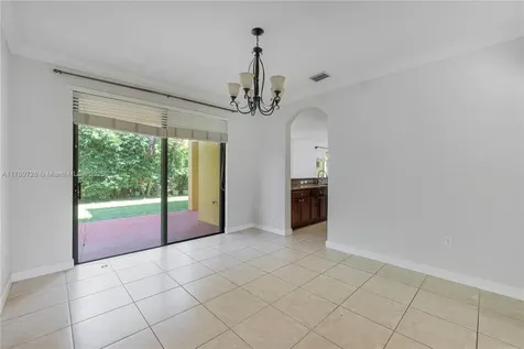 7547 SW 191st Street Cutler Bay FL 33157