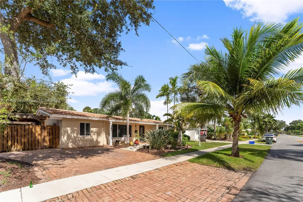 1111 SW 5th Street Boca Raton FL 33486