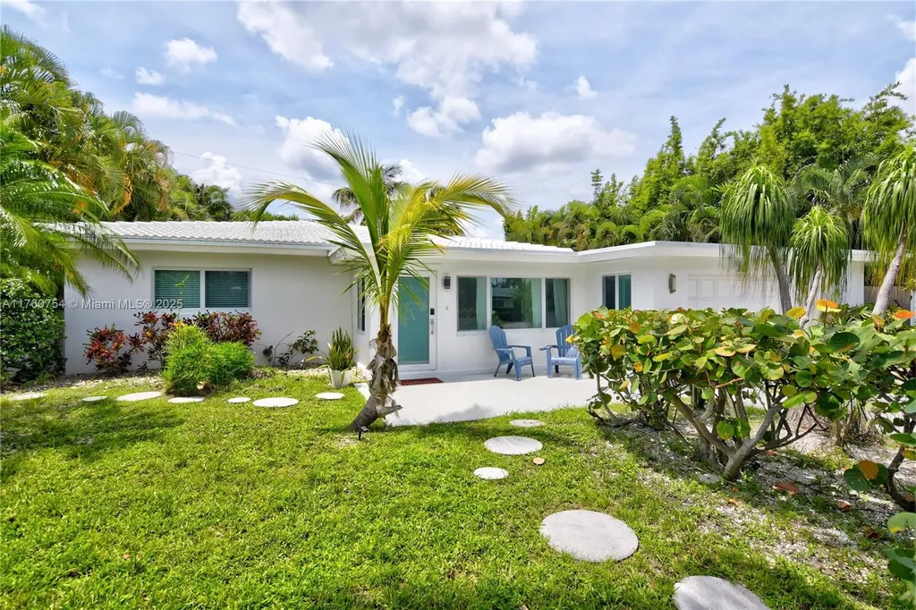 262 Bombay Avenue Fort Lauderdale FL 33308