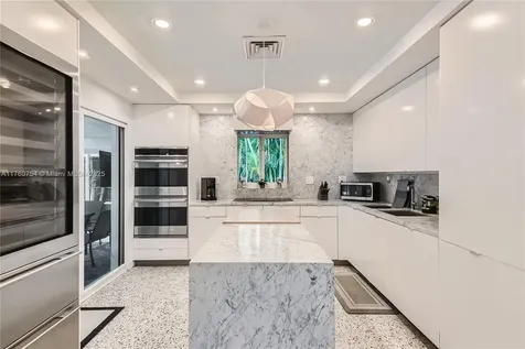 262 Bombay Avenue Fort Lauderdale FL 33308