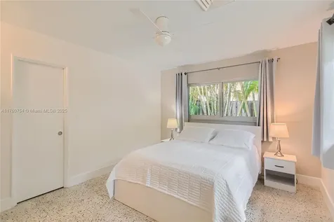 262 Bombay Avenue Fort Lauderdale FL 33308