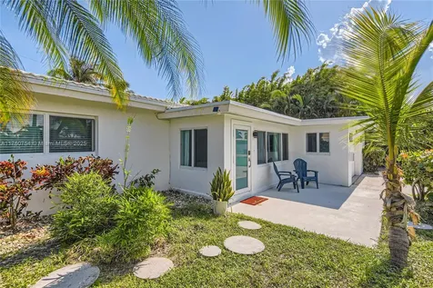 262 Bombay Avenue Fort Lauderdale FL 33308