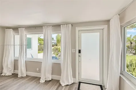 262 Bombay Avenue Fort Lauderdale FL 33308