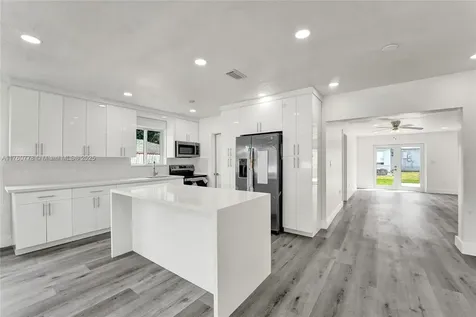 2281 Havana Drive Miramar FL 33023
