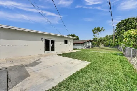 2281 Havana Drive Miramar FL 33023