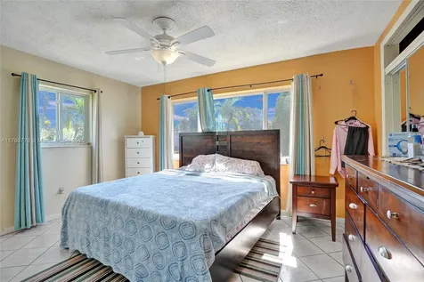 2330 Bahama Drive Miramar FL 33023