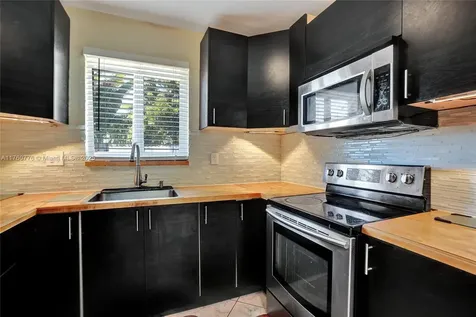 2330 Bahama Drive Miramar FL 33023