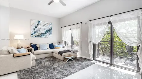 466 SE 1st Circle Pompano Beach FL 33060