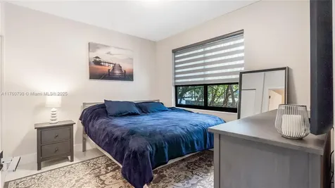 466 SE 1st Circle Pompano Beach FL 33060