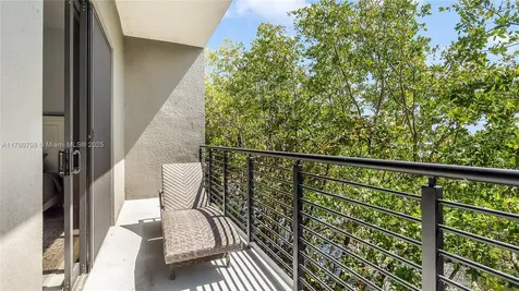 466 SE 1st Circle Pompano Beach FL 33060