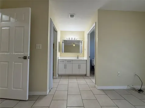28335 SW 136th Avenue Homestead FL 33033
