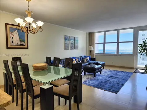 3725 S Ocean Drive Hollywood FL 33019