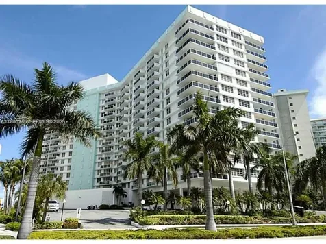 3725 S Ocean Drive Hollywood FL 33019