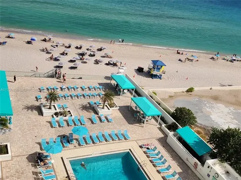 3725 S Ocean Drive Hollywood FL 33019